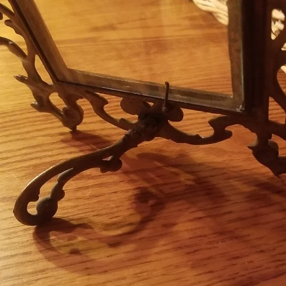 Antique Bronze Brass Multicasted Photograph Frame - Picture 3 of 8